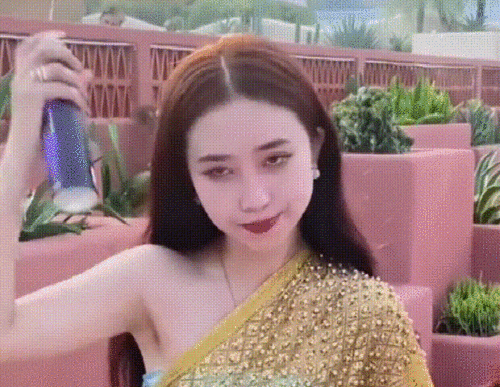 1716877464190771.gif 1.gif